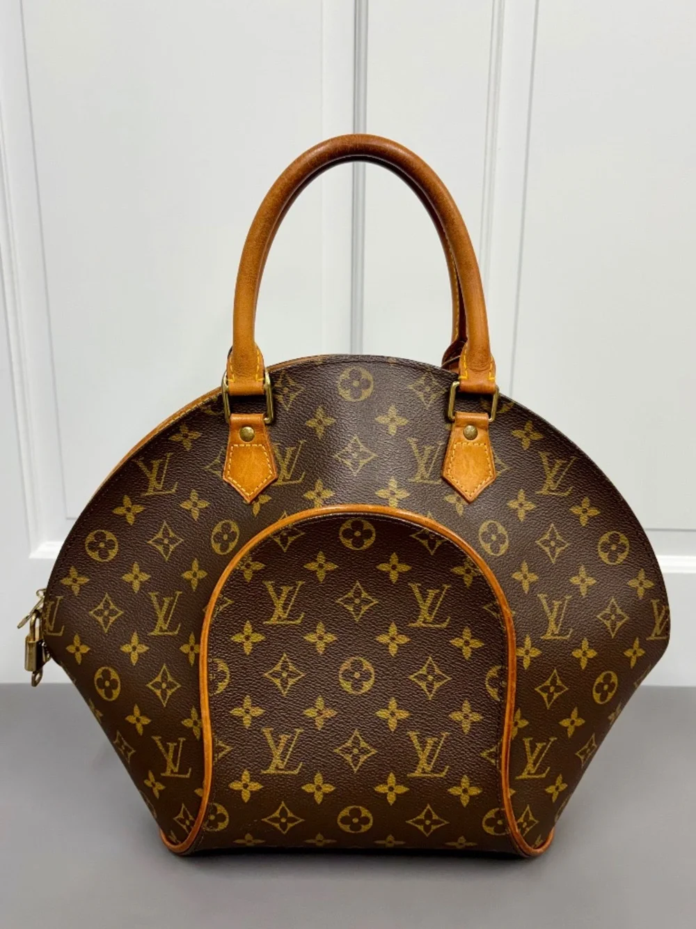 Vintage Louis Vuitton Ellipse MM Satchel Handbag Monogram Canvas